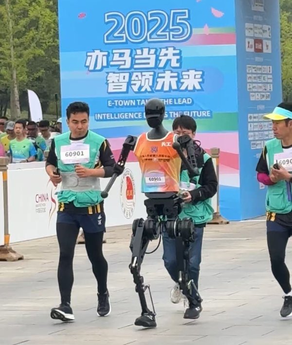 炒股加杆杆的平台 克利夫兰联储行长称需要观察更多数据后才能做出决定